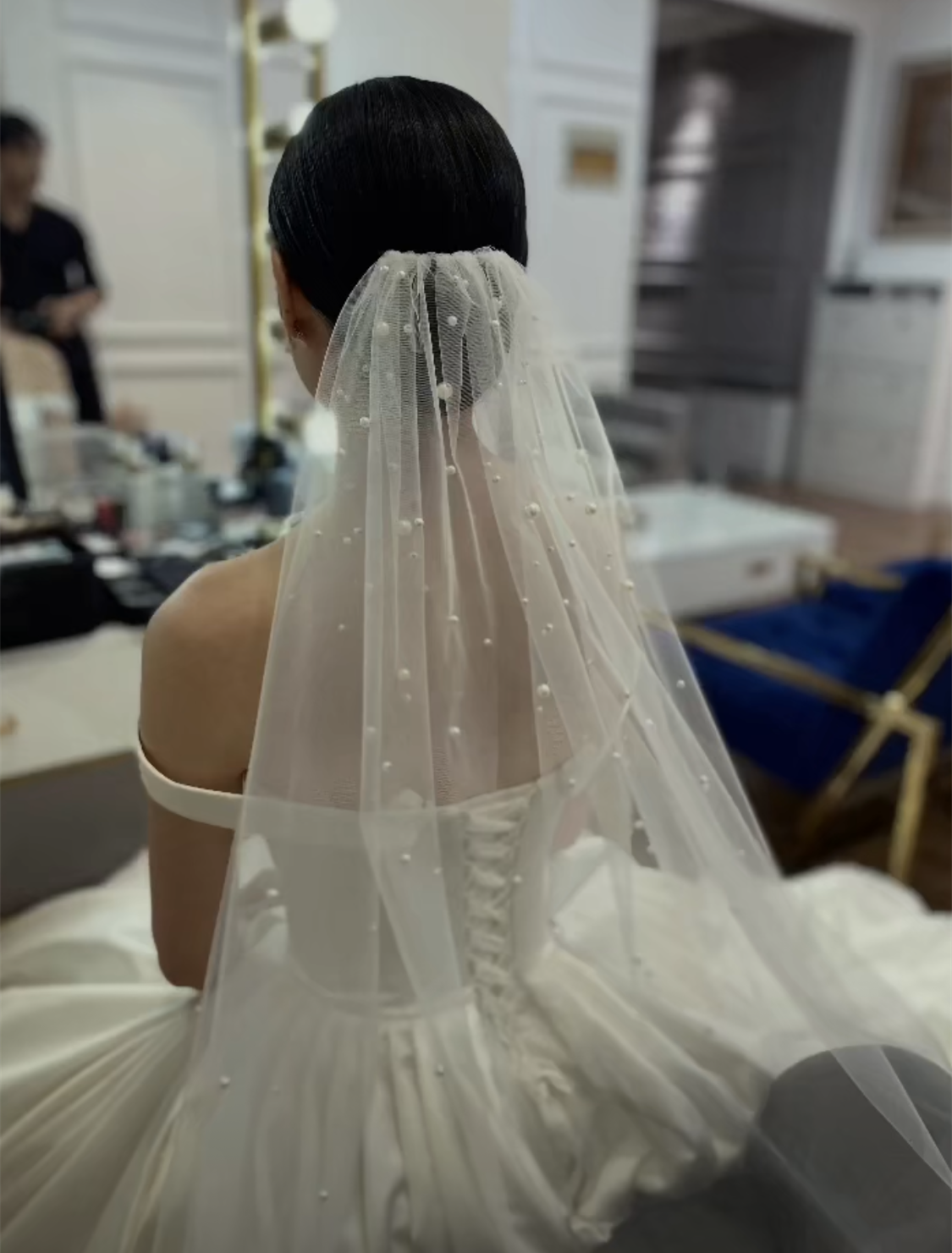 【气质百搭】韩式风格高档唯美钉珠新娘结婚头纱中长款单层有发梳