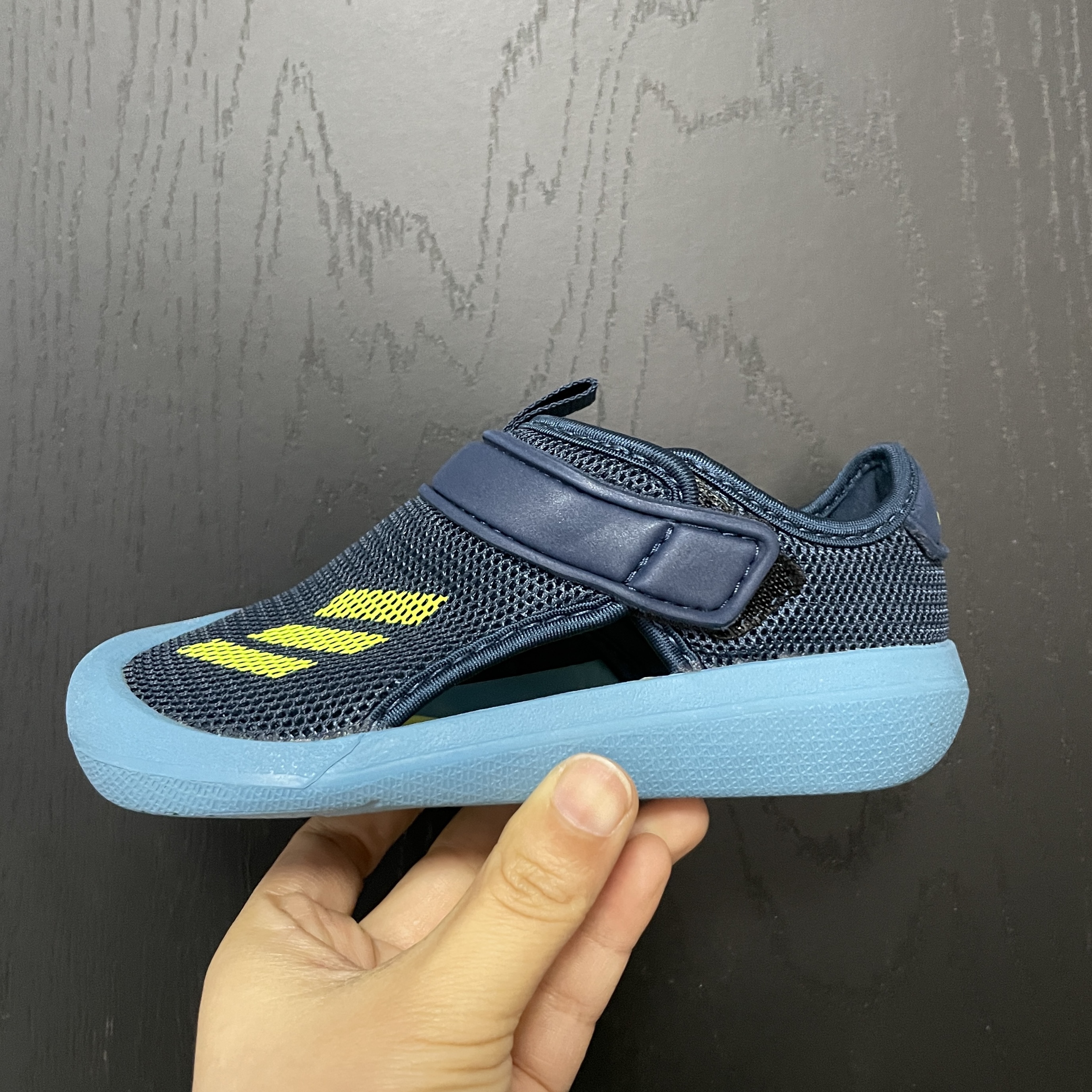 Adidas/阿迪达斯夏季 男女舒适婴童休闲运动凉鞋 FY8933 GX5115