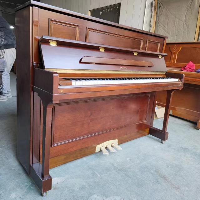 德国阿斯特UE-114钢琴 直腿简单方正款 内外如新 音色通透 5000多