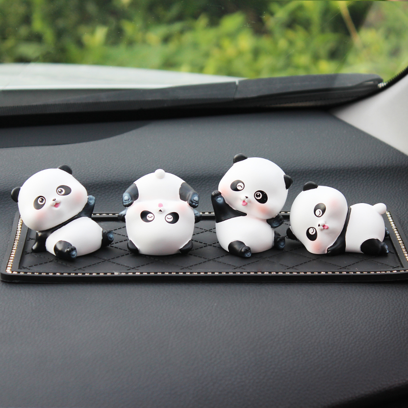 新品可爱小熊猫汽车装饰用品摆件女神娃娃网红车载中控台摆设车内