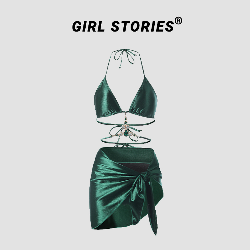 Girl Stories高级感水钻绑带挂脖沙滩辣妹泳衣女性感三件套比基尼