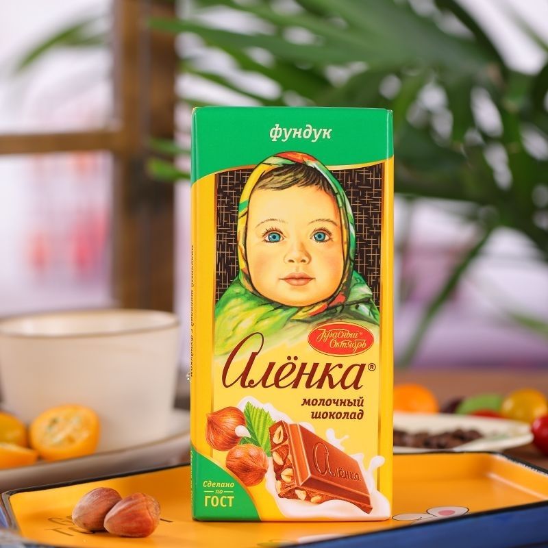 俄罗斯巧克力娃娃头原装进口爱莲巧榛子巧克力可可脂休闲零食