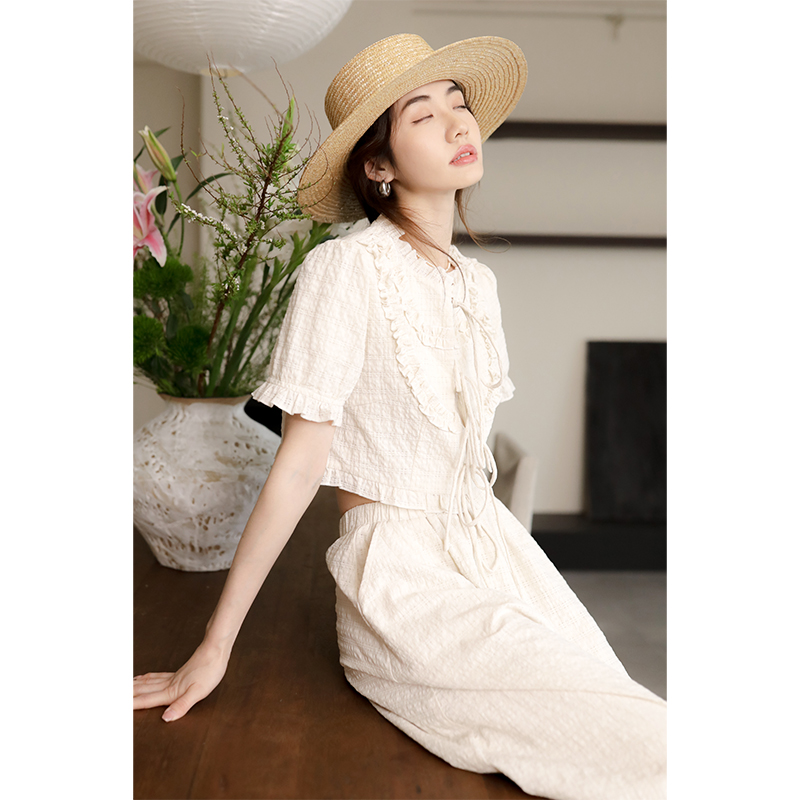 APOZi完美假期系列减龄女时尚系带白色衬衫百搭半身裙A字伞裙套装