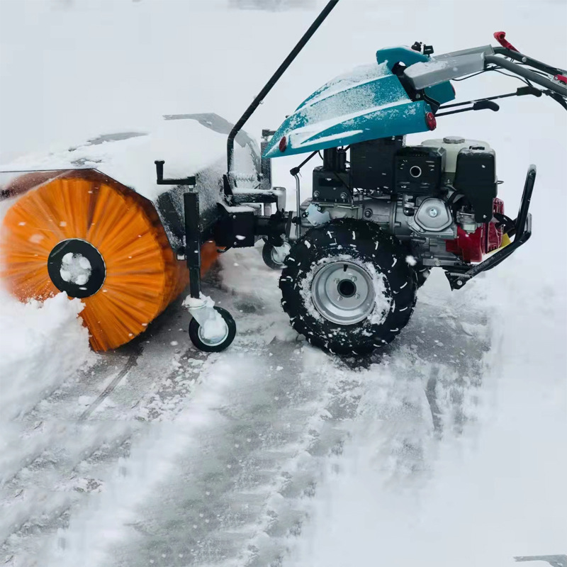 现货供应小型除雪机 道路清扫除雪设备清扫机 手推式汽油抛雪机
