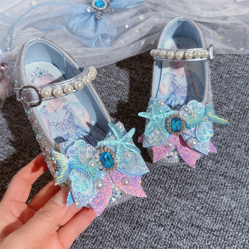 爱莎公主鞋2024新款小女孩水晶鞋女宝宝魔术贴鞋子蓝色儿童平底鞋